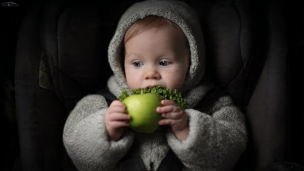 Best Practices for Feeding Baby While Traveling